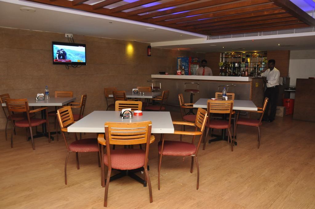 Hotel Western Gatz Theni Kültér fotó
