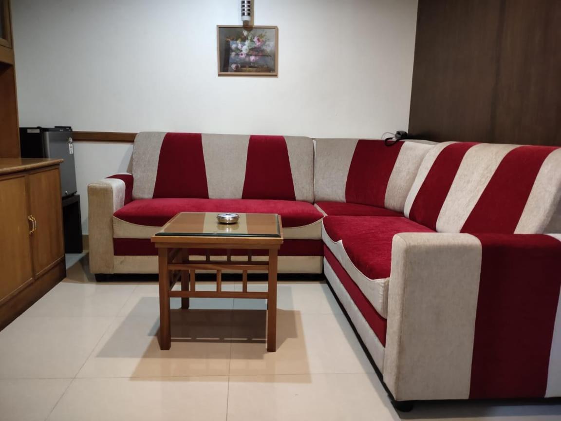 Hotel Western Gatz Theni Kültér fotó