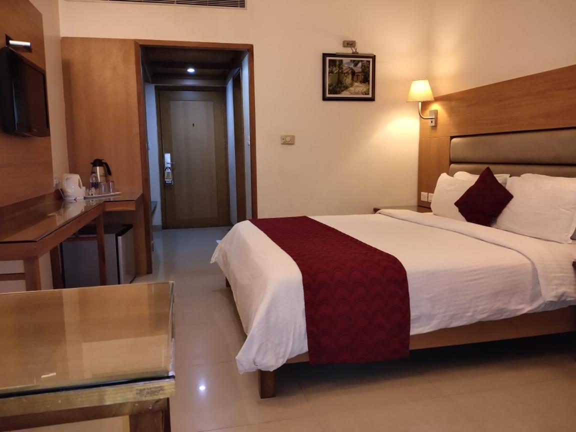 Hotel Western Gatz Theni Kültér fotó